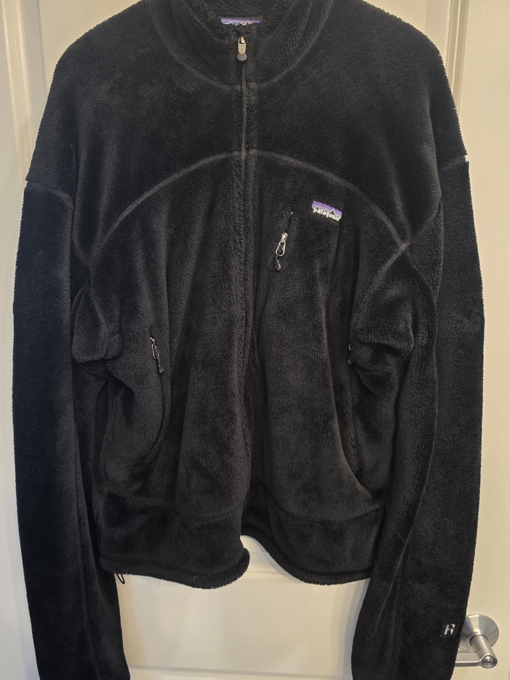 Patagonia Jacket Mens L R2 Black Polartec Regulator Fleece Full Zip Hiking